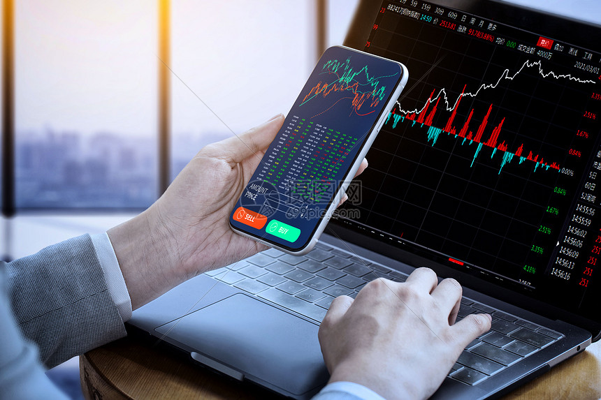 白银价格突破86美元后，瑞银：100美元不是梦！